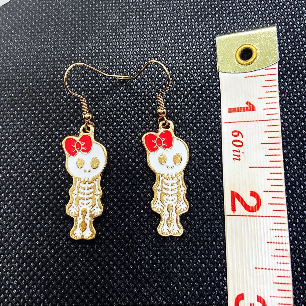 Earrings Skeleton Skull Bow Kawaii Cute Halloween Witchy Jewelry Whimsy Goth - Picture 3 of 4